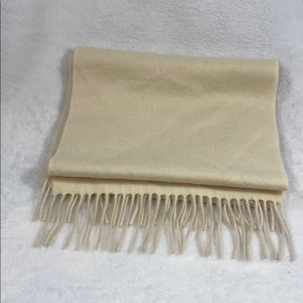 Tie rack  London luxury 100% fridge scarf